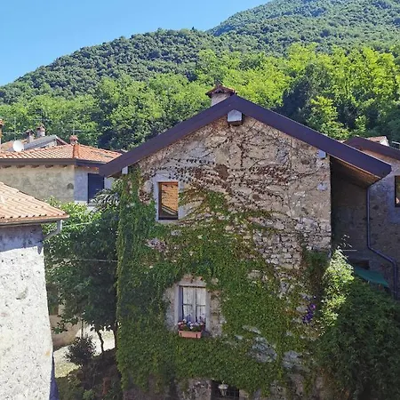 Torre Del Barbarossa Foresteria Frühstückspension